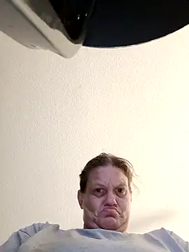 Earlybirdgetsthewormxh online show from 08-04-26, 07:00