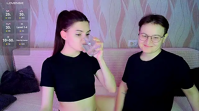  crazy baby  online show from 10-23-25, 07:12