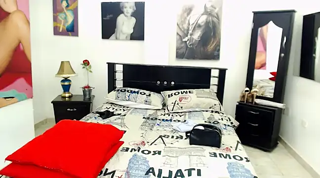 VeronicaReynolds online show from 03-09-25, 04:22