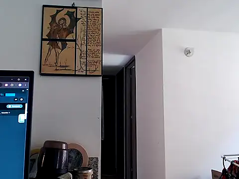 Snapshot of Gikitrans76 chatting on 05-06-26, 02:33 Gikitrans76 online show from 05-06-26, 02:33