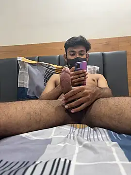 Snapshot of rajapo_1 chatting on 05-01-26, 05:39 rajapo 1 online show from 05-01-26, 05:39
