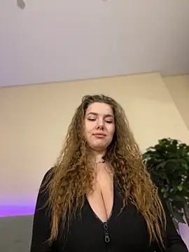 Snapshot of Jane_Meys chatting on 10-12-25, 05:06 Jane Meys online show from 10-12-25, 05:06