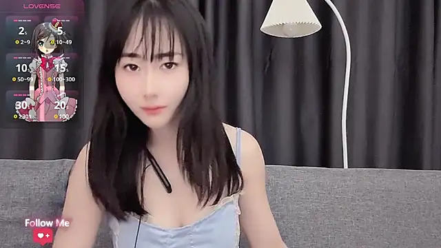 Snapshot of qiqi-- chatting on 12-13-24, 02:38 qiqi-- online show from 12-13-24, 02:38