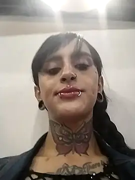 emma onassis 17 online show from 03-07-25, 08:44