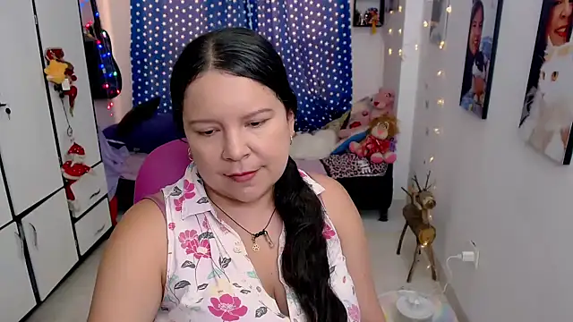 claryssa  online show from 02-05-26, 08:02