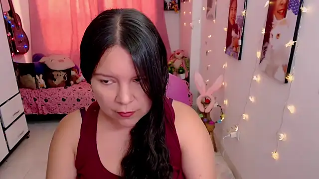 claryssa  online show from 04-07-26, 07:58