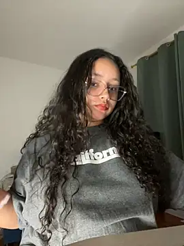 Snapshot of CurlyGirl_1 chatting on 10-09-25, 12:41 CurlyGirl 1 online show from 10-09-25, 12:41