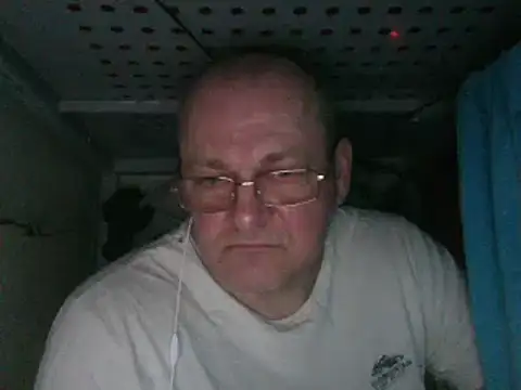 Snapshot of Kocio19688 chatting on 03-02-25, 01:36 Kocio19688 online show from 03-02-25, 01:36