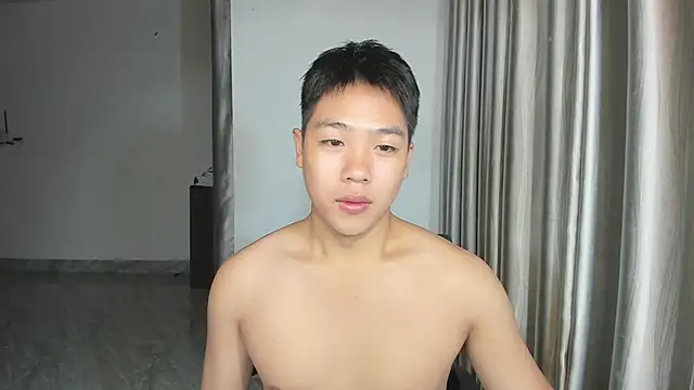 Oliver Nl online show from 01-11-25, 03:44