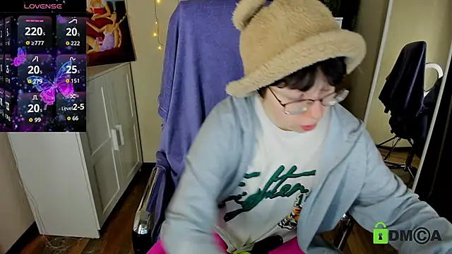 Melissa Wells online show from 10-12-25, 09:25