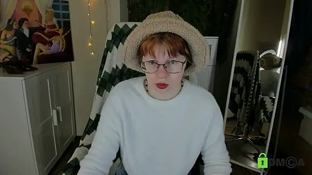 Melissa Wells online show from 11-09-25, 03:21