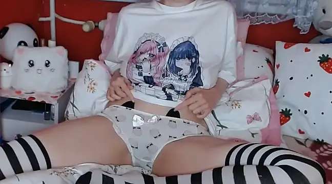 Snapshot of lovely_nekochan chatting on 03-01-25, 03:10 lovely nekochan online show from 03-01-25, 03:10