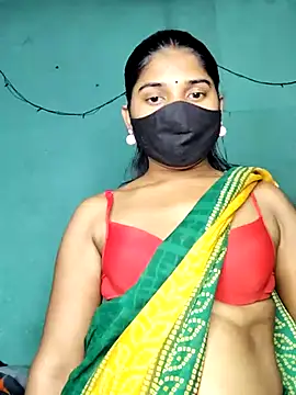 Snapshot of Luv_Adite20 chatting on 03-03-25, 06:33 Luv Adite20 online show from 03-03-25, 06:33