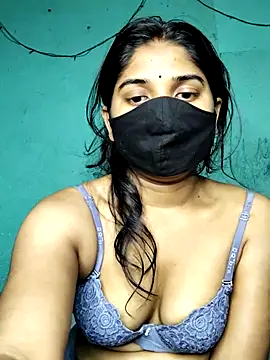 Snapshot of Luv_Adite20 chatting on 03-04-25, 06:15 Luv Adite20 online show from 03-04-25, 06:15