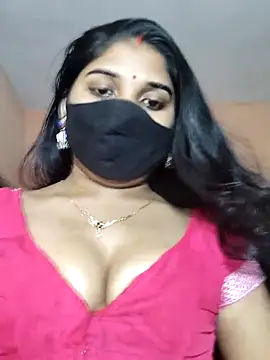 Snapshot of Luv_Adite20 chatting on 10-29-25, 05:25 Luv Adite20 online show from 10-29-25, 05:25