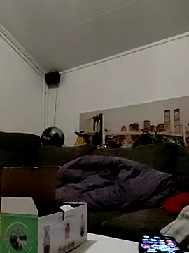 eltoulou online show from 03-17-25, 07:48