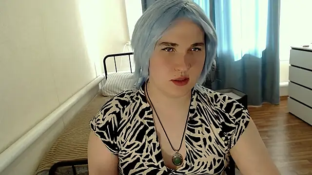 EvaMiron online show from 06-25-26, 11:48