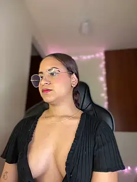 gretta kler1 online show from 12-28-24, 11:26