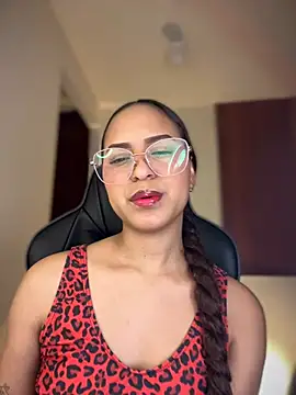 gretta kler1 online show from 01-30-25, 01:11