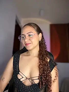 gretta kler1 online show from 03-19-25, 02:35