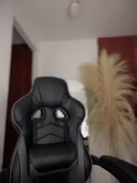 gretta kler1 online show from 11-15-25, 10:15