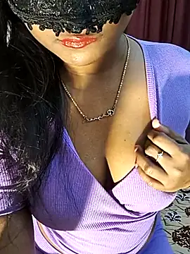 FANTASY QUEEN 07 online show from 11-19-25, 08:25