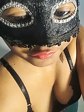Snapshot of FANTASY_QUEEN_07 chatting on 05-29-26, 02:31 FANTASY QUEEN 07 online show from 05-29-26, 02:31