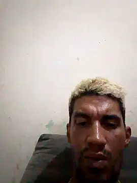 Snapshot of fieltoprj1 chatting on 01-27-25, 04:30 fieltoprj1 online show from 01-27-25, 04:30