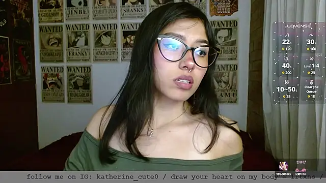 Snapshot of wild_kittys chatting on 10-19-25, 07:09 wild kittys online show from 10-19-25, 07:09