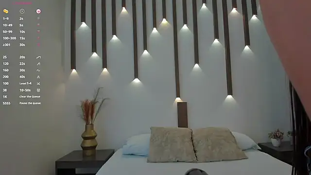 Snapshot of megan_cooper28 chatting on 11-10-25, 07:13 megan cooper28 online show from 11-10-25, 07:13