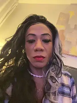 Snapshot of CaramelDipper chatting on 03-19-25, 10:44 CaramelDipper online show from 03-19-25, 10:44