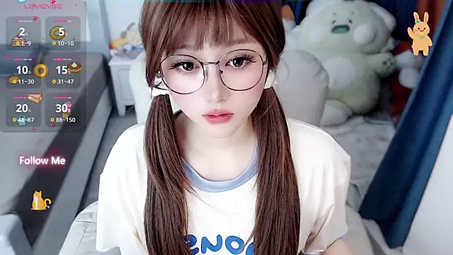 Snapshot of Sweet-18wanwan chatting on 05-25-26, 10:27 Sweet-18wanwan online show from 05-25-26, 10:27