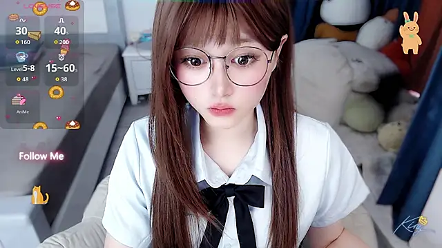 Snapshot of Sweet-18wanwan chatting on 06-07-26, 09:13 Sweet-18wanwan online show from 06-07-26, 09:13