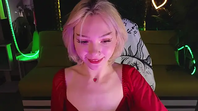 SandraBoyl online show from 01-13-25, 01:23