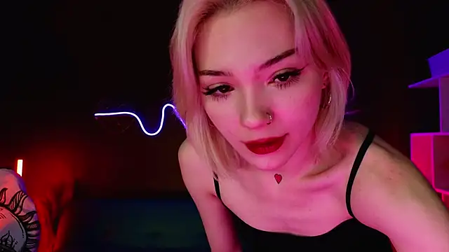 SandraBoyl online show from 02-02-25, 04:05