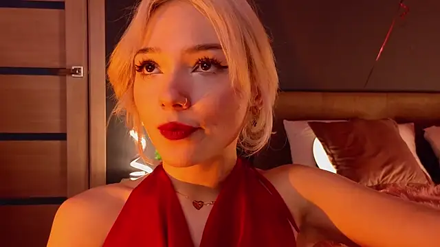 SandraBoyl online show from 03-07-25, 04:13