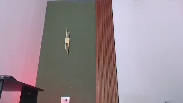 Snapshot of jean_sneider chatting on 12-15-25, 08:46 jean sneider online show from 12-15-25, 08:46