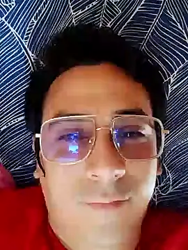 Snapshot of Rejy1992 chatting on 01-20-25, 08:40 Rejy1992 online show from 01-20-25, 08:40