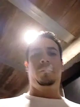 Snapshot of Rejy1992 chatting on 10-18-25, 09:54 Rejy1992 online show from 10-18-25, 09:54