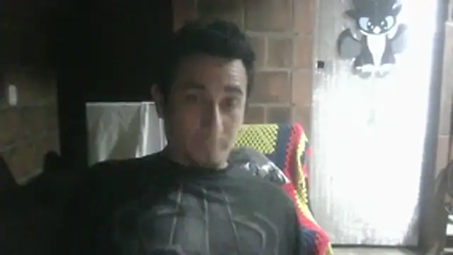 Snapshot of Rejy1992 chatting on 11-01-25, 04:25 Rejy1992 online show from 11-01-25, 04:25