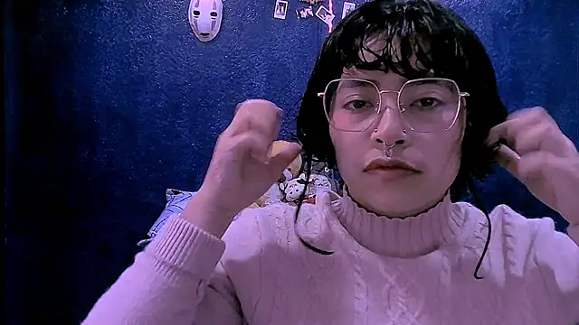 Snapshot of NinaYellow chatting on 04-09-26, 12:43 NinaYellow online show from 04-09-26, 12:43