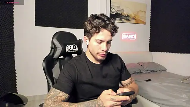 LucianSinclair online show from 01-08-26, 02:47