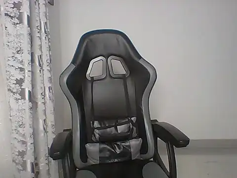 Snapshot of rosey_cheeks chatting on 03-10-26, 03:00 rosey cheeks online show from 03-10-26, 03:00