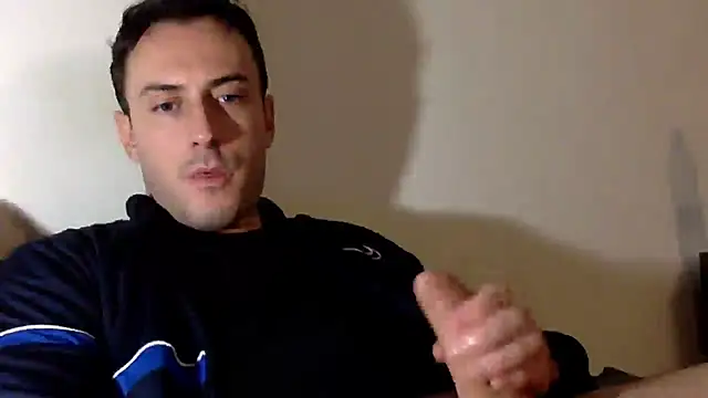 Snapshot of mainnrd chatting on 02-13-25, 10:54 mainnrd online show from 02-13-25, 10:54