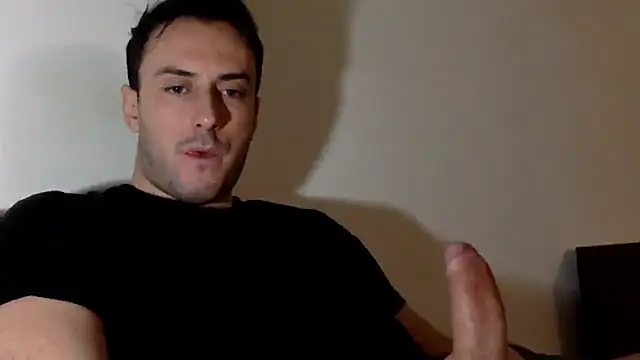 Snapshot of mainnrd chatting on 02-15-25, 10:52 mainnrd online show from 02-15-25, 10:52