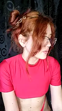 Snapshot of Ivanna_Diamon chatting on 03-18-25, 04:15 Ivanna Diamon online show from 03-18-25, 04:15