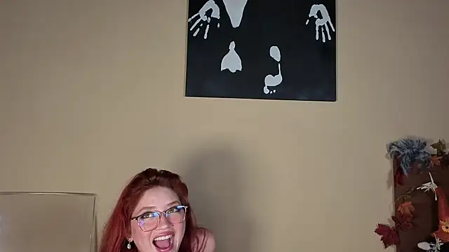 Snapshot of Ivanna_Diamon chatting on 10-11-25, 05:17 Ivanna Diamon online show from 10-11-25, 05:17