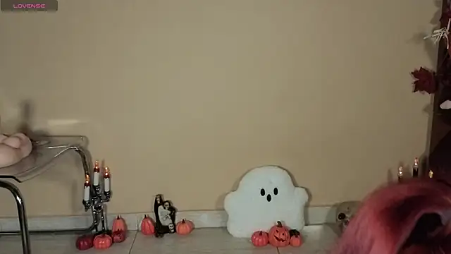 Snapshot of Ivanna_Diamon chatting on 10-31-25, 03:18 Ivanna Diamon online show from 10-31-25, 03:18