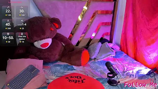 naatashamendozaa online show from 09-10-25, 02:22