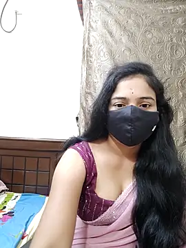 Snapshot of Keerthi-Telugu chatting on 06-23-26, 03:59 Keerthi-Telugu online show from 06-23-26, 03:59